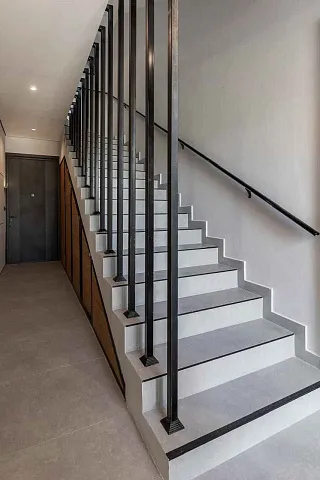 Luxury 52 sq.m. apartment with a swimming pool — photo 13